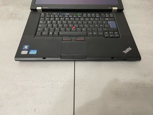Мобільна робоча станція Lenovo ThinkPad W520 / 15.6" (1920x1080) TN / Intel Core i7-2760QM (4 (8) ядра по 2.4 - 3.5 GHz) / 16 GB DDR3 / 256 GB SSD NEW / nVidia Quadro 1000M, 2 GB DDR3, 128-bit / WebCam / DVD-RW / DisplayPort