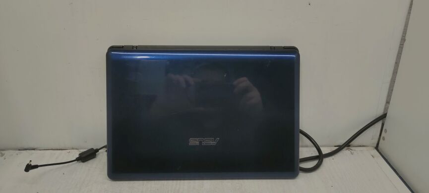 Нетбук Asus Eee PC 1201N / 12.1" (1366x768) TN / Intel Atom 330 (2 ядра по 1.6 GHz) / 4 GB DDR2 / 120 GB SSD / nVidia ION Graphics / WebCam / АКБ не держит Нетбук Asus Eee PC 1201N / 12.1" (1366x768) TN / Intel Atom 330 (2 ядра по 1.6 GHz) / 4 GB DDR2 / 120 GB SSD / nVidia ION Graphics / WebCam / АКБ не держит