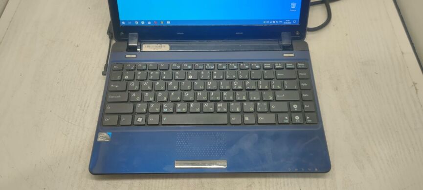 Нетбук Asus Eee PC 1201N / 12.1" (1366x768) TN / Intel Atom 330 (2 ядра по 1.6 GHz) / 4 GB DDR2 / 120 GB SSD / nVidia ION Graphics / WebCam / АКБ не держит Нетбук Asus Eee PC 1201N / 12.1" (1366x768) TN / Intel Atom 330 (2 ядра по 1.6 GHz) / 4 GB DDR2 / 120 GB SSD / nVidia ION Graphics / WebCam / АКБ не держит