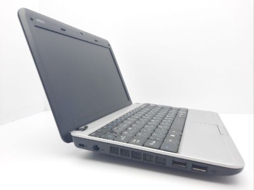 Нетбук MSI U90/U100/U100 Plus / 10.1" (1024x600) TN / Intel Atom N280 (1 ядро по 1.66 GHz) / 2 GB DDR2 / 160 GB HDD / Intel GMA 950 Graphics / WebCam Нетбук MSI U90/U100/U100 Plus / 10.1" (1024x600) TN / Intel Atom N280 (1 ядро по 1.66 GHz) / 2 GB DDR2 / 160 GB HDD / Intel GMA 950 Graphics / WebCam