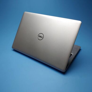 Ноутбук Dell Inspiron 15 5570 / 15.6" (1920x1080) TN / Intel Core i5-8250U (4 (8) ядра по 1.6 - 3.4 GHz) / 8 GB DDR4 / 240 GB SSD / Intel UHD Graphics 620 / WebCam / Win 10 Pro