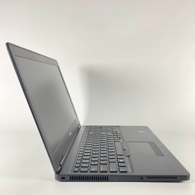 Ноутбук Dell Latitude E5550 / 15.6" (1366x768) TN / Intel Core i5-5300U (2 (4) ядра по 2.3 - 2.9 GHz) / 16 GB DDR3 / 256 GB SSD / Intel HD Graphics 5500 / WebCam / HDMI