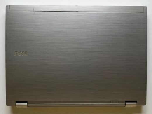 Ноутбук Dell Latitude E6410 / 14" (1440x900) TN / Intel Core i7-640M (2 (4) ядра по 2.8 - 3.46 GHz) / 4 GB DDR3 / 320 GB HDD / nVidia NVS 3100M, 512 MB GDDR3, 64-bit / АКБ не держит