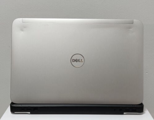 Ноутбук Dell XPS L702X / 17.3" (1920x1080) IPS LED / Intel Core i5-2520M (2 (4) ядра по 2.5 - 3.2 GHz) / 8 GB DDR3 / 240 GB SSD / nVidia GeForce GT 550M, 1 GB DDR3, 128-bit / WebCam / DVD-RW / eSATA / DP / HDMI