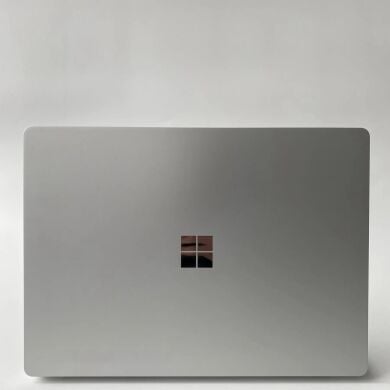 Ультрабук Б-клас Microsoft Surface Laptop / 13.5" (2256x1504) IPS Touch / Intel Core i5-7300U (2 (4) ядра по 2.6 - 3.5 GHz) / 8 GB DDR3 / 128 GB SSD M.2 / Intel HD Graphics 620 / WebCam + Бездротова мишка Ультрабук Б-клас Microsoft Surface Laptop / 13.5" (2256x1504) IPS Touch / Intel Core i5-7300U (2 (4) ядра по 2.6 - 3.5 GHz) / 8 GB DDR3 / 128 GB SSD M.2 / Intel HD Graphics 620 / WebCam + Бездротова мишка