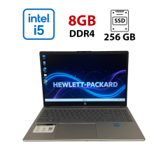 Ультрабук HP 15-fd0445nr / 15.6" (1366x768) TN / Intel Core i5-1235U (10 (12) ядер 3.3 - 4.4 GHz) / 8 GB DDR4 / 256 GB SSD / Intel Iris Xe Graphics / WebCam