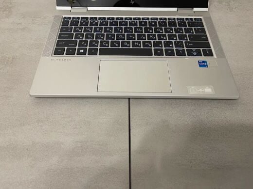 Ультрабук-трансформер HP EliteBook x360 830 G8 / 13.3" (1920x1080) IPS Touch / Intel Core i7-1165G7 (4 (8) ядра по 2.8 - 4.7 GHz) / 16 GB DDR4 / 512 GB SSD M.2 / Intel Iris Xe Graphics / WebCam / HDMI