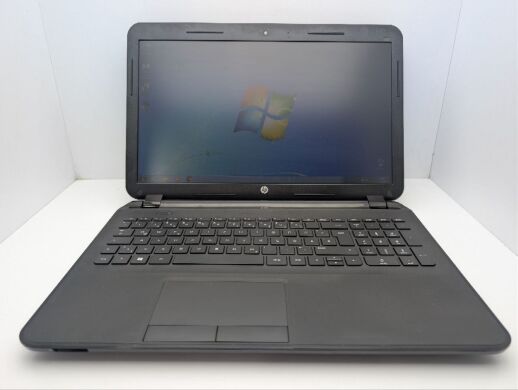 Ноутбук HP 255 G2 / 15.6" (1366x768) TN / AMD E2-3800 (4 ядра по 1.3 GHz) / 8 GB DDR3 / 120 GB SSD / AMD Radeon HD 8280 Graphics / WebCam / DVD-ROM