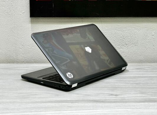 Ноутбук HP Pavilion G7 / 17.3" (1600x900) TN / AMD Phenom II X2 N660 (2 ядра по 3.0 GHz) / 4 GB DDR3 / 128 GB SSD / AMD Radeon HD 7400M, 1 GB GDDR3, 64-bit / WebCam / Win 10 Pro / АКБ не держит