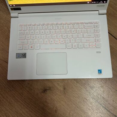 Ігровий ультрабук Б-клас Acer ConceptD CM515-51 / 15.6" (3840x2160) IPS / Intel Core i7-8705G (4 (8) ядра по 3.1 - 4.1 GHz) / 16 GB DDR4 / 512 GB SSD / AMD Radeon RX Vega M GL, 4 GB HBM2, 1024-bit / WebCam