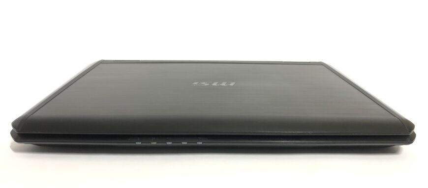 Ігровий ноутбук MSI GT70 2OC / 17.3" (1920x1080) TN / Intel Core i7-4700MQ (4 (8) ядра по 2.4 - 3.4 GHz) / 32 GB DDR4 / 256 GB SSD + 1000 GB HDD / nVidia GeForce GTX 770M, 3 GB GDDR5, 192-bit / WebCam / DVD-ROM