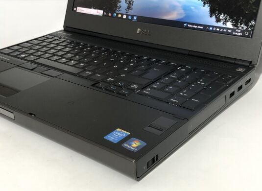 Мобільна робоча станція Б-клас Dell Precision M4800 / 15.6" (1920x1080) IPS / Intel Core i7-4810MQ (4 (8) ядра по 2.8 - 3.8 GHz) / 16 GB DDR3 / 256 GB SSD / nVidia Quadro K2100M, 2 GB GDDR5, 128-bit / WebCam / DVD-ROM