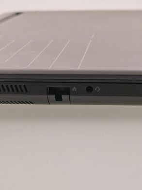 Игровой ноутбук Dell Alienware M15 R7 P109F / 15.6" (1920x1080) IPS / AMD Ryzen 7 5800H (8 (16) ядер по 3.2 - 4.4&nbsp;GHz) / 16 GB DDR4 / 256 GB SSD + 1000 GB HDD / nVidia GeForce RTX 3060, 6 GB GDDR6, 192-bit / WebCam / Win 10 Pro