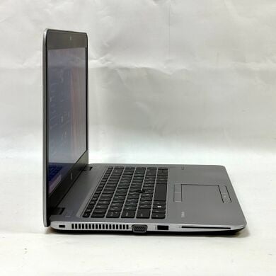 Ноутбук HP EliteBook 840 G3 / 14" (1920x1080) TN / Intel Core i7-6600U (2 (4) ядра по 2.6 - 3.4 GHz) / 16 GB DDR4 / 128 GB SSD + 500 GB HDD / Intel HD Graphics 520 / WebCam / Windows 10 Pro Ноутбук HP EliteBook 840 G3 / 14" (1920x1080) TN / Intel Core i7-6600U (2 (4) ядра по 2.6 - 3.4 GHz) / 16 GB DDR4 / 128 GB SSD + 500 GB HDD / Intel HD Graphics 520 / WebCam / Windows 10 Pro