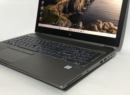 Мобільна робоча станція Б-клас HP ZBook 15 G6 / 15.6" (1920x1080) IPS / Intel Core i7-9850H (6 (12) ядер по 2.6 - 4.6 GHz) / 32 GB DDR4 / 512 GB SSD NVMe / nVidia Quadro RTX 3000, 6 GB GDDR6, 192-bit / WebCam / Win 11 Pro Мобільна робоча станція Б-клас HP ZBook 15 G6 / 15.6" (1920x1080) IPS / Intel Core i7-9850H (6 (12) ядер по 2.6 - 4.6 GHz) / 32 GB DDR4 / 512 GB SSD NVMe / nVidia Quadro RTX 3000, 6 GB GDDR6, 192-bit / WebCam / Win 11 Pro