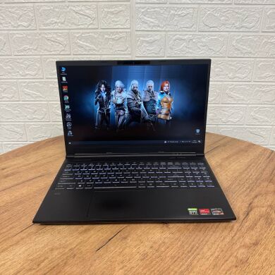 Игровой ноутбук Б-класс Evoo Gaming Laptop 15 EG-LP7-BK / 15.6" (1920x1080) IPS / AMD Ryzen 7 4800H (8 (16) ядер по 2.9 - 4.2 GHz) / 16 GB DDR4 / 512 GB SSD / nVidia GeForce RTX 2060, 6 GB GDDR6, 192-bit / WebCam