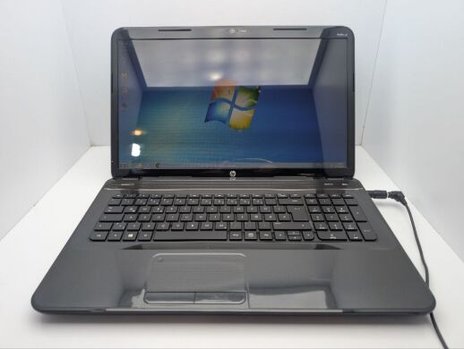 Ноутбук HP Pavilion g7-2246sg / 17.3" (1600x900) TN / AMD A6-4400M (2 ядра по 2.7 - 3.2 GHz) / 6 GB DDR3 / 750 GB HDD / AMD Radeon HD 7520G Graphics / WebCam / DVD-ROM