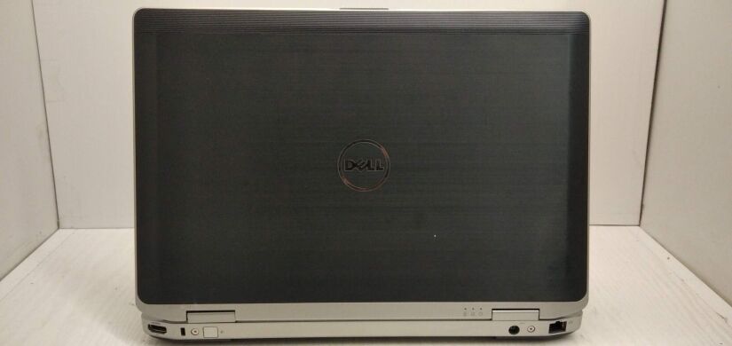 Ноутбук Б-клас Dell Latitude E6430 / 14" (1366x768) TN / Intel Core i5-3210M (2 (4) ядра по 2.5 - 3.1 GHz) / 4 GB DDR3 / 120 GB SSD / Intel HD Graphics 4000 / WebCam / Без АКБ