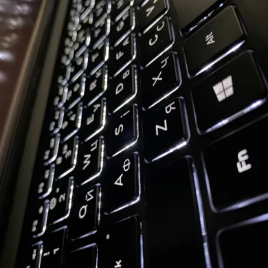 Ігровий ультрабук Dell XPS 15 7590 / 15.6" (1920x1080) IPS / Intel Core i5-9300H (4 (8) ядра по 2.4 - 4.1 GHz) / 16 GB DDR4 / 512 GB SSD / nVidia GeForce GTX 1650, 4 GB GDDR6, 128-bit / WebCam / HDMI