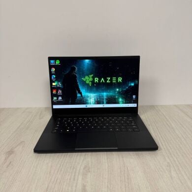 Игровой ультрабук Razer Blade 14 RZ09-0427 / 14" (2560x1440) IPS / AMD Ryzen 9 6900HX (8 (16) ядер по 3.3 - 4.9 GHz) / 16 GB DDR5 / 512 GB SSD NVMe / nVidia GeForce RTX 3070 Ti, 8 GB GDDR6, 256-bit / WebCam