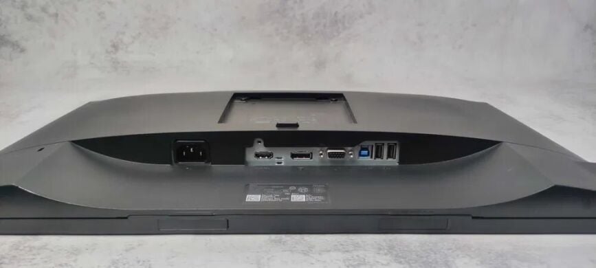 Монитор Dell P2317H / 23" (1920x1080) IPS / 1x HDMI, 1x DP, 1x VGA, 2x USB 3.0, 2x USB 2.0 / VESA 100x100 Монитор Dell P2317H / 23" (1920x1080) IPS / 1x HDMI, 1x DP, 1x VGA, 2x USB 3.0, 2x USB 2.0 / VESA 100x100