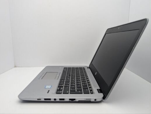 Нетбук HP EliteBook 820 G3 / 12.5" (1366x768) TN / Intel Core i5-6300U (2 (4) ядра по 2.4 - 3.0 GHz) / 8 GB DDR4 / 320 GB HDD / Intel HD Graphics 520 / WebCam