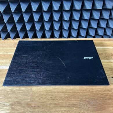 Ноутбук Acer Aspire E5-573 / 15.6" (1366x768) TN / Intel Core i3-5005U (2 (4) ядра по 2.0 GHz) / 8 GB DDR3 / 128 GB SSD / Intel HD Graphics 5500 / WebCam / DVD-ROM Ноутбук Acer Aspire E5-573 / 15.6" (1366x768) TN / Intel Core i3-5005U (2 (4) ядра по 2.0 GHz) / 8 GB DDR3 / 128 GB SSD / Intel HD Graphics 5500 / WebCam / DVD-ROM