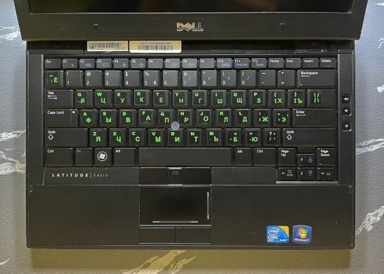 Ноутбук Б-клас Dell Latitude E4310 / 13.3" (1366x768) TN / Intel Core i5-520M (2 (4) ядра по 2.4 - 2.93 GHz) / 4 GB DDR3 / 250 GB HDD / Intel HD Graphics / WebCam