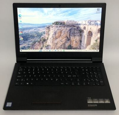 Ноутбук Lenovo IdeaPad V110-15ISK / 15.6" (1366x768) TN / Intel Core i3-6006U (2 (4) ядра по 2.0 GHz) / 8 GB DDR4 / 128 GB SSD / Intel HD Graphics 520 / WebCam / Win 10 Home