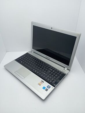 Ноутбук Samsung RV515 / 15.6" (1366x768) TN / AMD E-450 (2 ядра по 1.65 GHz) / 6 GB DDR3 / 120 GB SSD / AMD Radeon HD6320 / WebCam