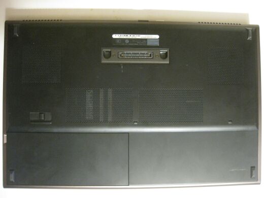 Рабочая станция Dell Precision M6700 / 17.3" (1920x1080) TN LED / Intel Core i7-3940XM (4 (8) ядра по 3.0 - 3.9 GHz) / 16 GB DDR3 / 256 GB SSD+500 GB HDD / nVidia Quadro K5000M, 4 GB GDDR5, 256-bit / WebCam / DVD-RW / USB 3.0 / HDMI