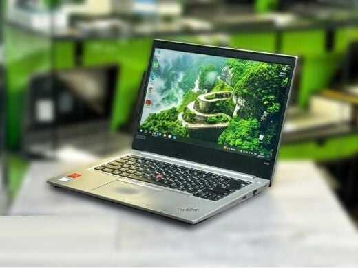 Ноутбук Б-клас Lenovo ThinkPad E480 / 14" (1920x1080) IPS / Intel Core i7-8550U (4 (8) ядра по 1.8 - 4.0 GHz) / 16 GB DDR4 / 256 GB SSD + 1000 GB HDD / AMD Radeon RX 550, 2 GB GDDR5, 64-bit / WebCam