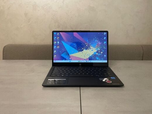 Ноутбук Gateway GWTC51427-BK / 14" (1920x1080) IPS Touch / Intel Core i5-1235U (10 (12) ядер по 3.3 - 4.4 GHz) / 8 GB DDR4 / 512 GB SSD M.2 / Intel Iris Xe Graphics / WebCam / Fingerprint