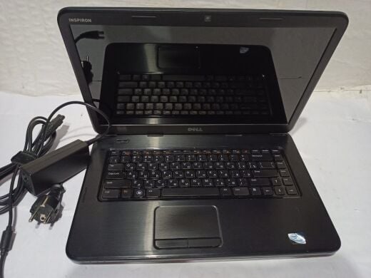 Ноутбук Б-класс Dell Inspiron N5040 / 15.6" (1366x768) TN / Intel Pentium P6200 (2 ядра по 2.13 GHz) / 4 GB DDR3 / 120 GB SSD NEW / Intel HD Graphics / WebCam / Без АКБ Ноутбук Б-класс Dell Inspiron N5040 / 15.6" (1366x768) TN / Intel Pentium P6200 (2 ядра по 2.13 GHz) / 4 GB DDR3 / 120 GB SSD NEW / Intel HD Graphics / WebCam / Без АКБ