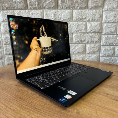 Ультрабук Б-класс Lenovo IdeaPad Slim 5 16IRL8 / 16" (1920x1200) IPS / Intel Core i7-1355U (10 (12) ядер по 3.7 - 5.0 GHz) / 16 GB DDR5 / 512 GB SSD / Intel Iris Xe Graphics / WebCam
