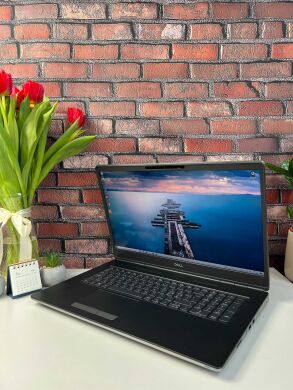 Мобильная рабочая станция Dell Precision 7750 / 17.3" (1920x1080) IPS / Intel Core i9-10885H (8 (16) ядер по 2.4 - 5.3 GHz) / 32 GB DDR4 / 1000 GB SSD M.2 / nVidia Quadro RTX 4000, 8 GB GDDR6, 256-bit / WebCam / Windows 10 Pro