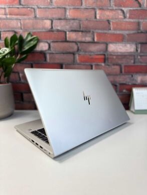 Ультрабук HP EliteBook 645 G9 / 14" (1920x1080) IPS / AMD Ryzen 5 Pro 5675U (6 (12) ядер по 2.3 - 4.3 GHz) / 8 GB DDR4 / 256 GB SSD / AMD Radeon RX Vega 7 / WebCam