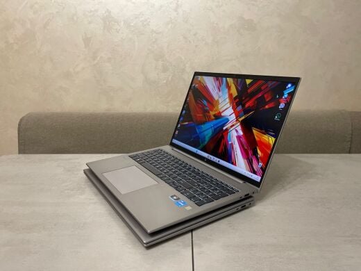 Мобільна робоча станція HP ZBook Firefly 16 G9 / 16" (1920x1200) IPS / Intel Core i5-1240P (12 (16) ядер по 3.3 - 4.4 GHz) / 16 GB DDR5 / 1000 GB SSD M.2 / Intel Iris Xe Graphics / WebCam / Fingerprint