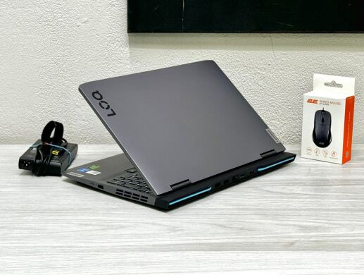 Игровой ноутбук Lenovo LOQ 15IRH8 / 15.6" (1920x1080) IPS / Intel Core i5-13500H (12 (16) ядер по 3.5 - 4.7 GHz) / 16 GB DDR5 / 512 GB SSD M.2 / nVidia GeForce RTX 3050, 6 GB GDDR6, 96-bit / WebCam / Win 11 Home