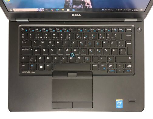 Ноутбук Б-клас Dell Latitude E5450 / 14" (1920x1080) IPS / Intel Core i5-5300U (2 (4) ядра по 2.3 - 2.9 GHz) / 8 GB DDR3 / 128 GB SSD / Intel HD Graphics 4400 / WebCam / Win 10 Pro Ноутбук Б-клас Dell Latitude E5450 / 14" (1920x1080) IPS / Intel Core i5-5300U (2 (4) ядра по 2.3 - 2.9 GHz) / 8 GB DDR3 / 128 GB SSD / Intel HD Graphics 4400 / WebCam / Win 10 Pro