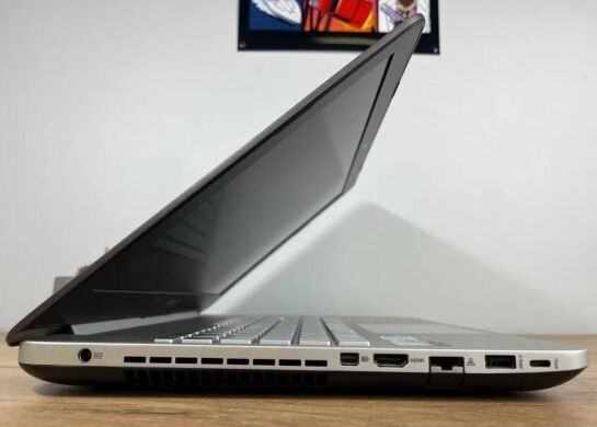 Ігровий ноутбук Asus VivoBook Pro N552VX / 15.6" (1920x1080) IPS / Intel Core i5-6300HQ (4 ядра по 2.3 - 3.2 GHz) / 12 GB DDR4 / 128 GB SSD + 1000 GB HDD / nVidia GeForce GTX 950M, 2 GB GDDR5, 128-bit / WebCam / DVD-RW / Win 10