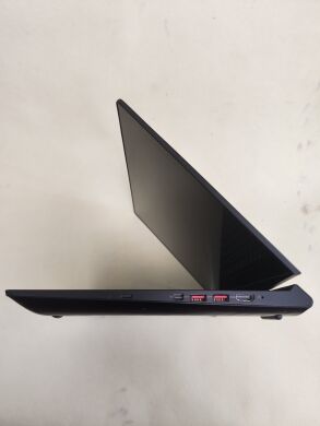Ігровий ноутбук Lenovo Legion Y720-15ISK / 15.6" (1920x1080) IPS / Intel Core i7-7700HQ (4 (8) ядра по 2.8 - 3.8 GHz) / 16 GB DDR4 / 256 GB SSD / nVidia GeForce GTX 1060, 6 GB GDDR5, 192-bit / WebCam Ігровий ноутбук Lenovo Legion Y720-15ISK / 15.6" (1920x1080) IPS / Intel Core i7-7700HQ (4 (8) ядра по 2.8 - 3.8 GHz) / 16 GB DDR4 / 256 GB SSD / nVidia GeForce GTX 1060, 6 GB GDDR5, 192-bit / WebCam