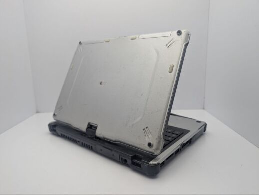 Защищенный нетбук-трансформер Terra U12C / 12.1" (1366x768) TN / Intel Core i5-560UM (2 (4) ядра по 1.3 - 2.1 GHz) / 6 GB DDR3 / 500 GB HDD / Intel HD Graphics / WebCam Защищенный нетбук-трансформер Terra U12C / 12.1" (1366x768) TN / Intel Core i5-560UM (2 (4) ядра по 1.3 - 2.1 GHz) / 6 GB DDR3 / 500 GB HDD / Intel HD Graphics / WebCam