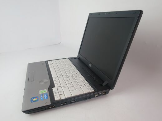 Fujitsu Lifebook P702 / 12.1" / 1280x800 (16:10) / Intel&reg; Core&trade; i5-3320M (2(4)ядра по 2.6 - 3.3GHz) / 4GB DDR3 / 320GB HDD / VGA, DP, USB 3.0