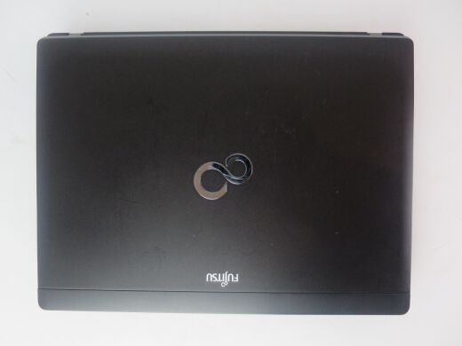 Fujitsu Lifebook P702 / 12.1" / 1280x800 (16:10) / Intel&reg; Core&trade; i5-3320M (2(4)ядра по 2.6 - 3.3GHz) / 4GB DDR3 / 320GB HDD / VGA, DP, USB 3.0