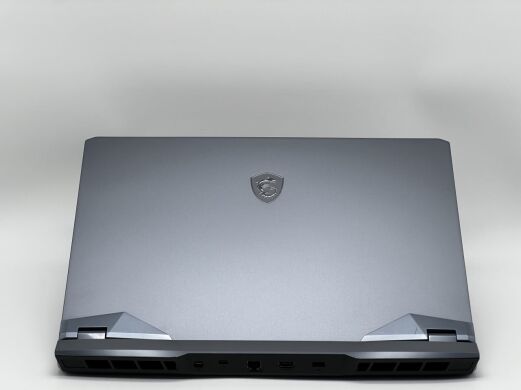 Игровой ноутбук Б-класс MSI GE76 Raider 12UGS-201US / 17.3" (1920x1080) IPS / Intel Core i7-12700H (14 (20) ядер по 3.5 - 4.7 GHz) / 32 GB DDR4 / 960 GB SSD / nVidia GeForce RTX 3070 Ti, 8 GB GDDR6, 256-bit / WebCam