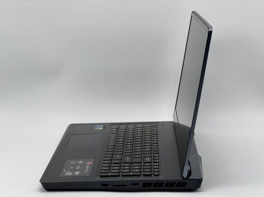 Игровой ноутбук Б-класс MSI GE76 Raider 12UGS-201US / 17.3" (1920x1080) IPS / Intel Core i7-12700H (14 (20) ядер по 3.5 - 4.7 GHz) / 32 GB DDR4 / 960 GB SSD / nVidia GeForce RTX 3070 Ti, 8 GB GDDR6, 256-bit / WebCam