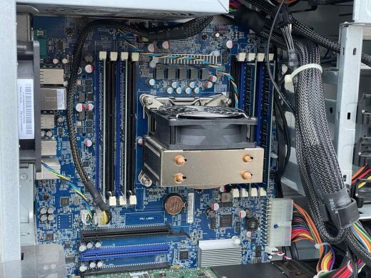 Ігровий ПК Lenovo ThinkStation S30 Tower / Intel Xeon E5-1620 V2 (4 (8) ядра по 3.7 - 3.9 GHz) / 32 GB DDR3 / 240 GB SSD NEW/ nVidia Quadro K4000 (3 GB GDDR5 192 bit) / USB 3.0 / DVI / DP / DVD-RW / Win10 Pro Ігровий ПК Lenovo ThinkStation S30 Tower / Intel Xeon E5-1620 V2 (4 (8) ядра по 3.7 - 3.9 GHz) / 32 GB DDR3 / 240 GB SSD NEW/ nVidia Quadro K4000 (3 GB GDDR5 192 bit) / USB 3.0 / DVI / DP / DVD-RW / Win10 Pro