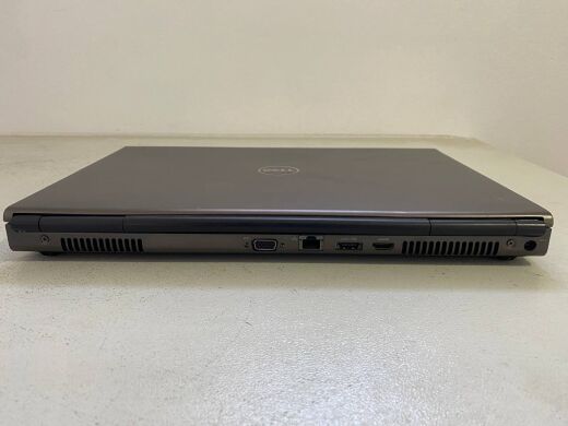 Мобільна робоча станція Б-клас Dell Precision M4600 / 15.6" (1920x1080) TN / Intel Core i7-2960XM (4 (8) ядра по 2.7 - 3.7 GHz) / 32 GB DDR3 / 240 GB SSD / nVidia Quadro 1000M, 2 GB GDDR3, 128-bit / VGA