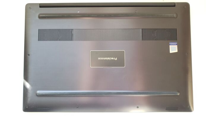 Мобільна робоча станція Dell Precision 5530 / 15.6" (3840x2160) IPS Touch / Intel Core i7-8850H (6 (12) ядра по 2.6 - 4.3 GHz) / 32 GB DDR4 / 512 GB SSD + 500 GB HDD / nVidia Quadro P2000, 4 GB GDDR5, 128-bit / WebCam / Windows 10 Pro Мобільна робоча станція Dell Precision 5530 / 15.6" (3840x2160) IPS Touch / Intel Core i7-8850H (6 (12) ядра по 2.6 - 4.3 GHz) / 32 GB DDR4 / 512 GB SSD + 500 GB HDD / nVidia Quadro P2000, 4 GB GDDR5, 128-bit / WebCam / Windows 10 Pro